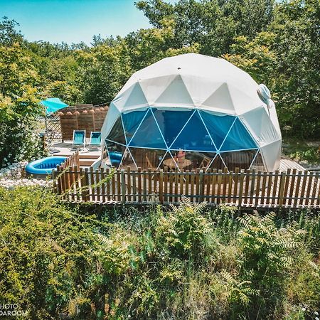 Les Domes Des Gorges Hotell Ruoms Eksteriør bilde
