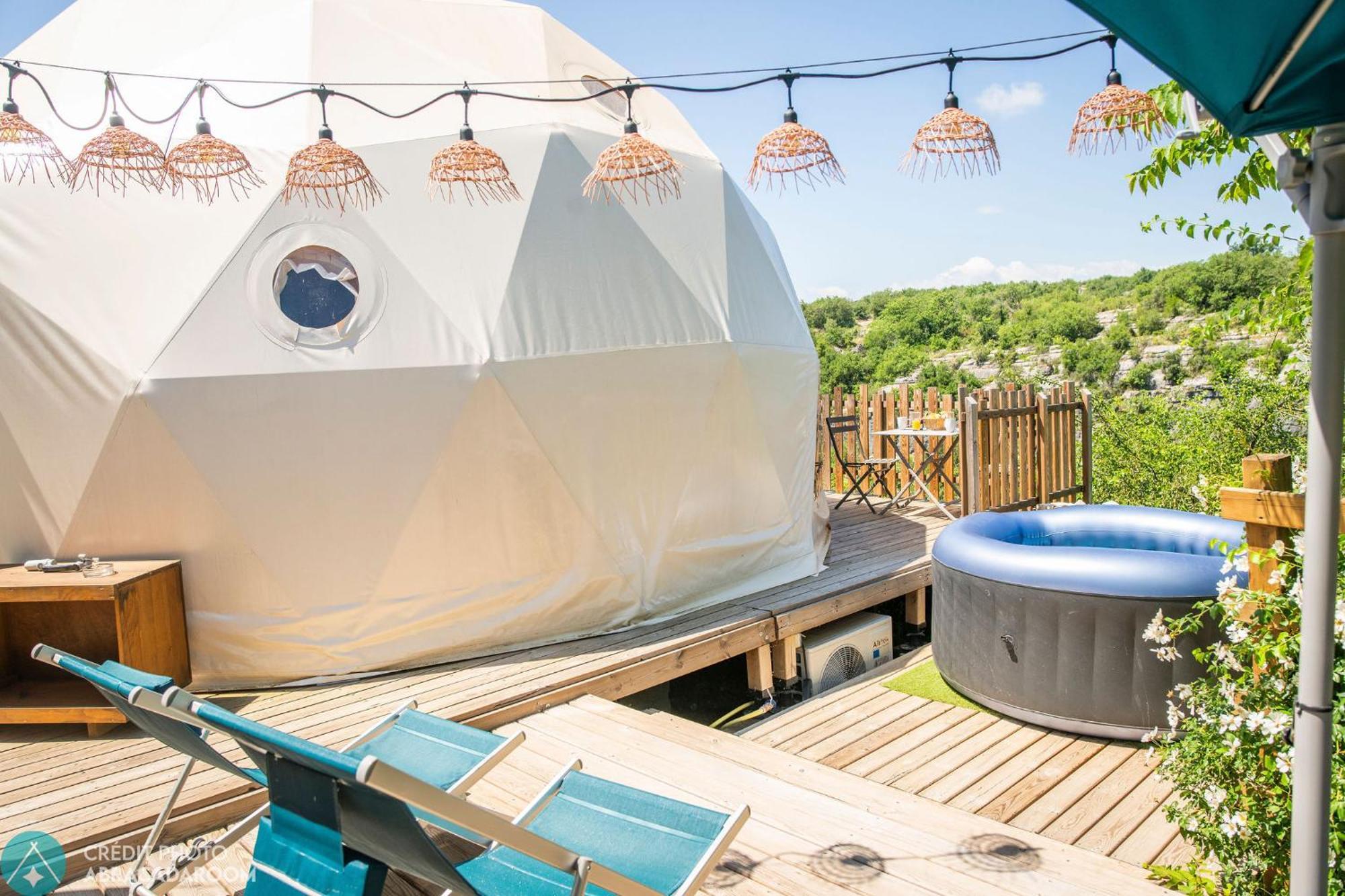 Les Domes Des Gorges Hotell Ruoms Eksteriør bilde
